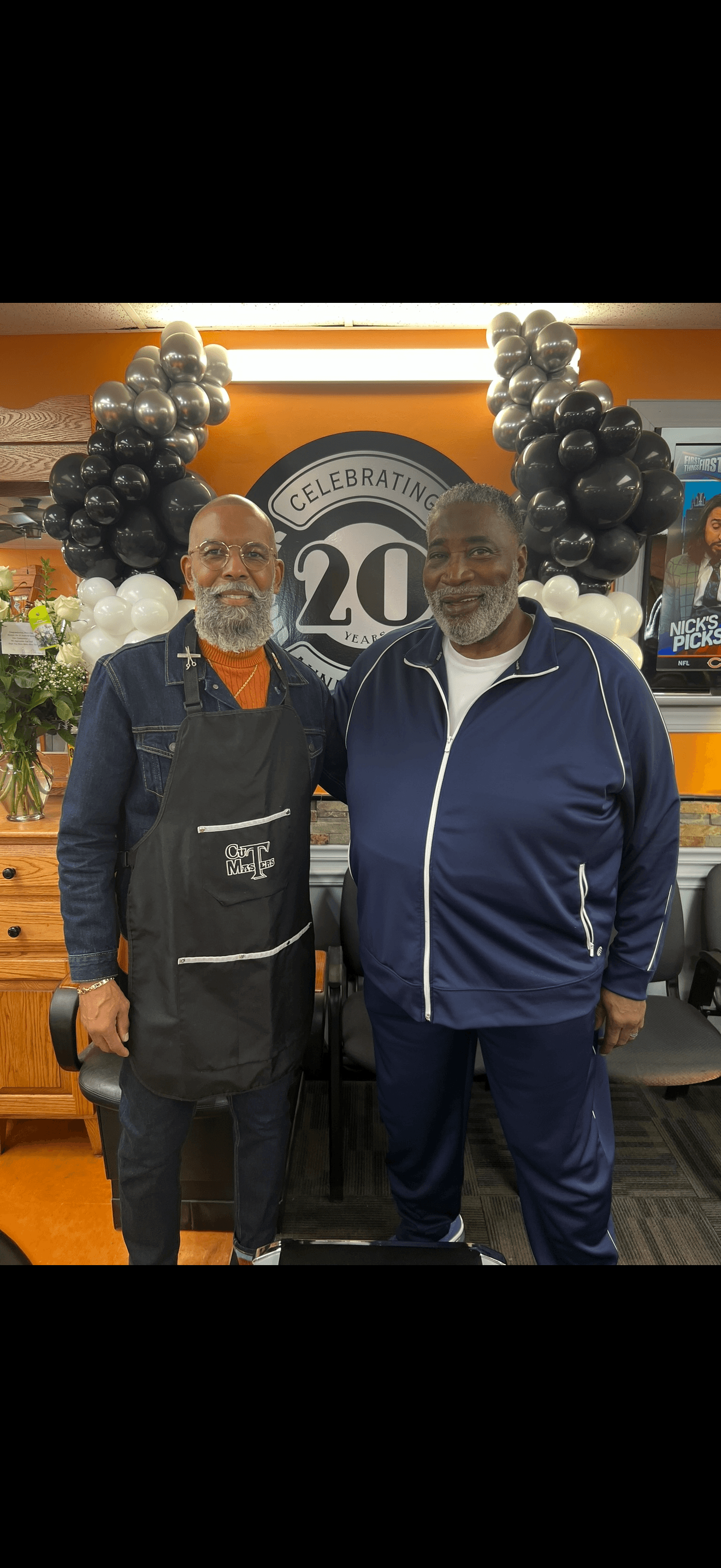 Ron's Cut Masters family candid